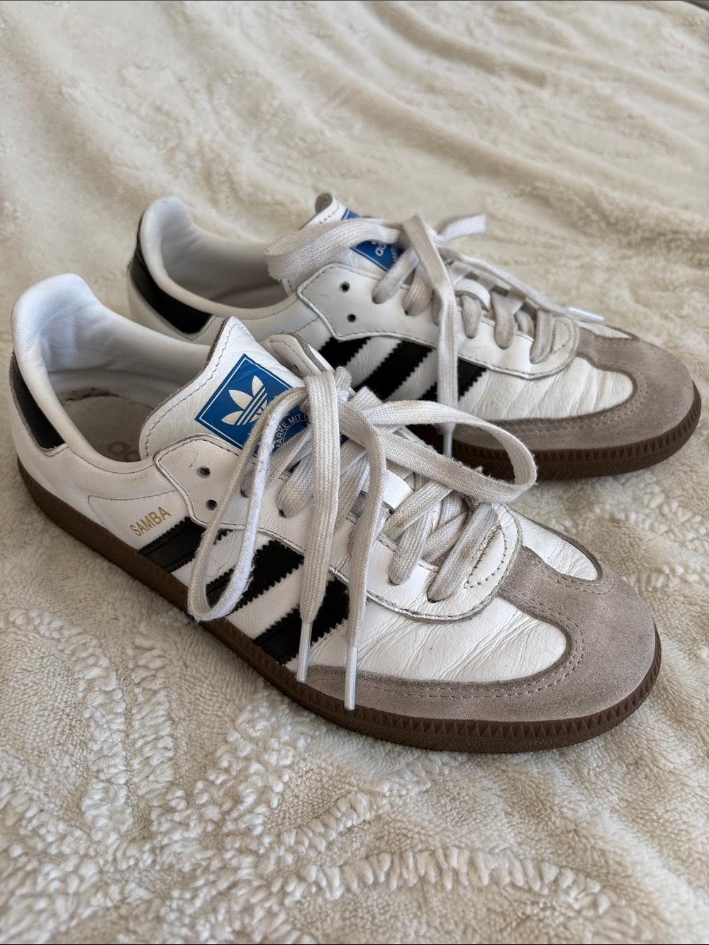 Adidas Sambas